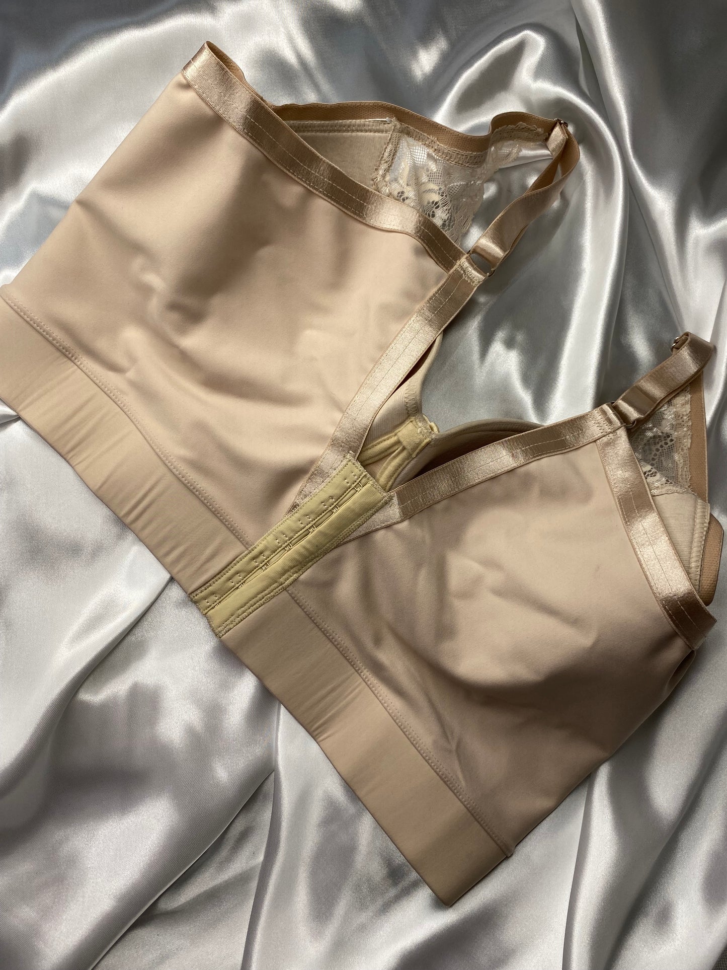 Bra Coco Beige, copa 40 contorno 46